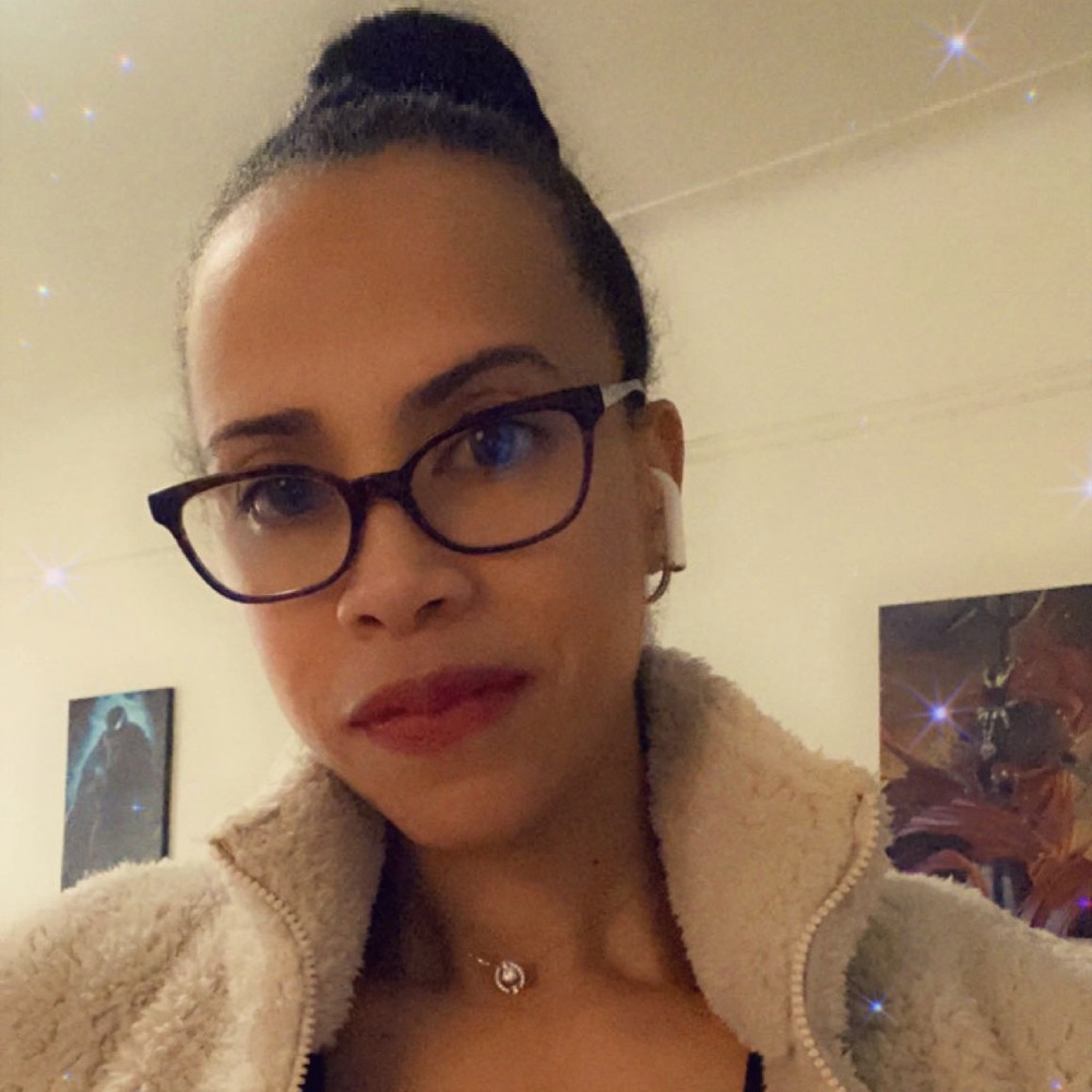 Meet your Posher, Mirna